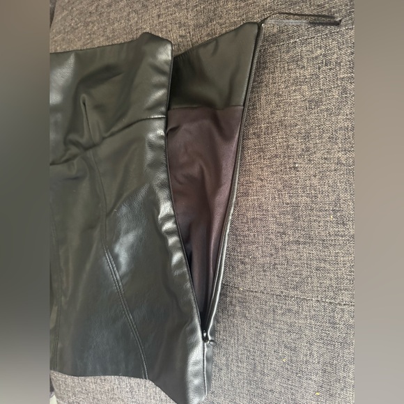 Zara Leather Tube Top - Picture 5 of 9